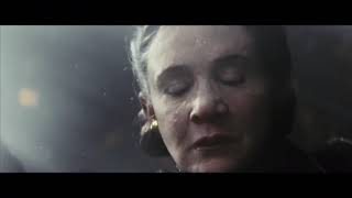 Space Leia scene edited properly (The Last Jedi)