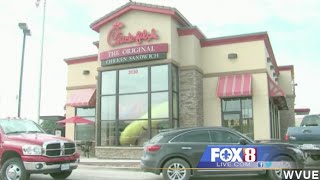Man Pays 1K For Strangers Meals At Texas Chick-Fil-A
