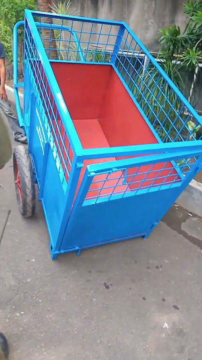 gerobak sampah,ukuran p140xl80xT100. phone wa 085-885-233-212