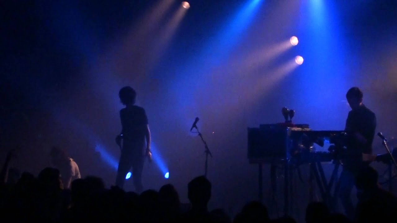 THE HORRORS - mirror's image / three decades / moving further away - Paris - 07.12.2011