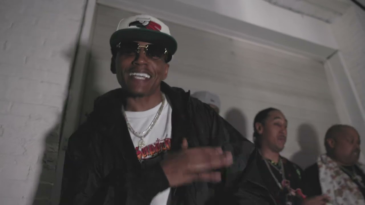 BIZARRE X CASSIDY - HES NICE !!!