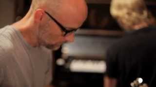 Moby &amp; Cold Specks - Tell Me - in Session, Toronto