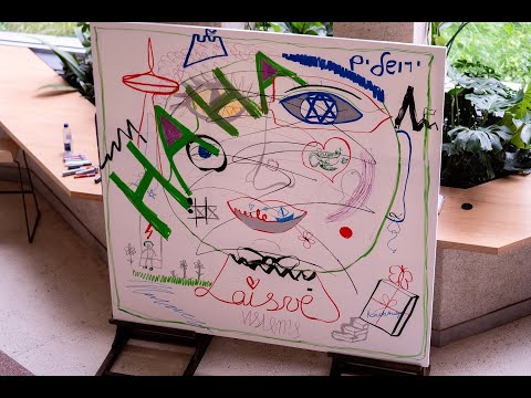 Žinomi Menininkai Lrytas Konferencijoje Pristatė Netradicinę Iniciatyvą Atsakė Kokia žinutė Slypi