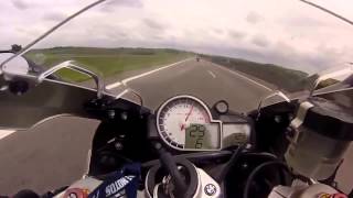 Heart Stopping 300 Km h Bike Race On Highway