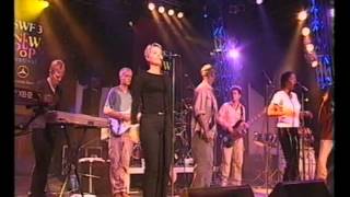 Faithless &amp; Dido - Flowerstand Man  (Live)