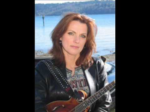 Rhonda Vincent feat. Bobby Osborne - Midnight Ange...