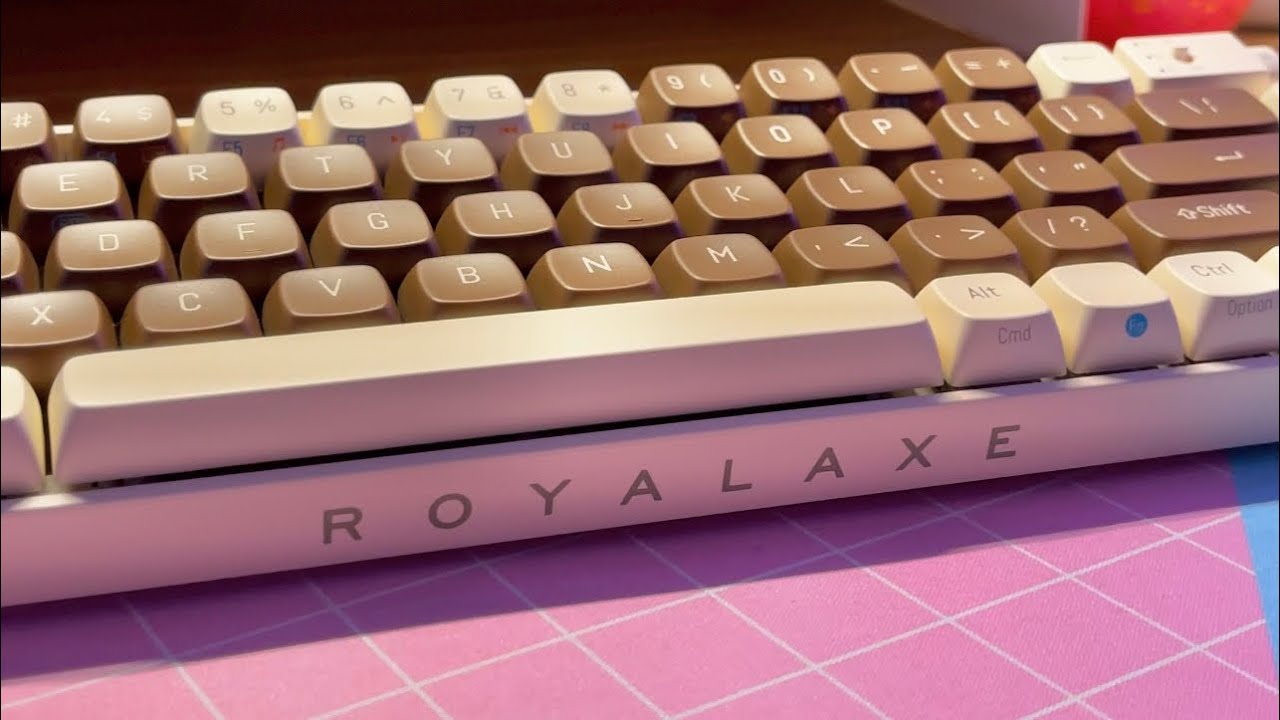 Royalaxe R68 ProtoArcxRoyalAxe R68 Mechanical Keyboard ⌨️🌸 #shorts - YouTube