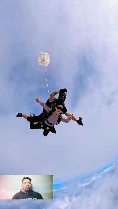 Skydiving dream life #youtube #skydiving #trending #reaction