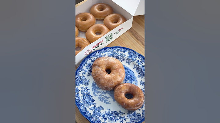 Chef vs Drive Thru: Who’s Faster at Making a Krispy Kreme Original Glazed Doughnut?