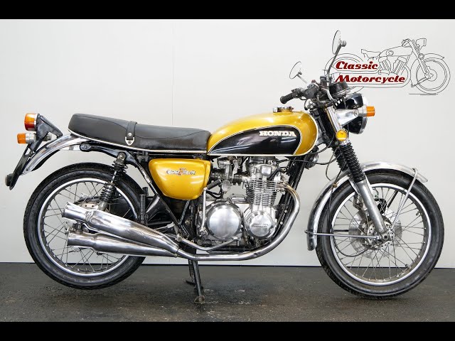 Honda CB 500 Four 1975 500cc 4 cyl ohc - starting up 