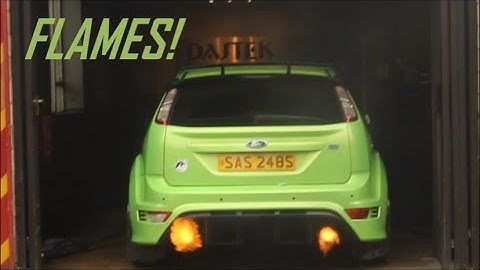 520HP Ford Focus RS MK2 Shooting FLAMES on the DYNO!