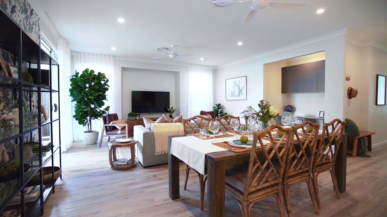 AMBER BY LIVING GEMS | Display Home - YouTube