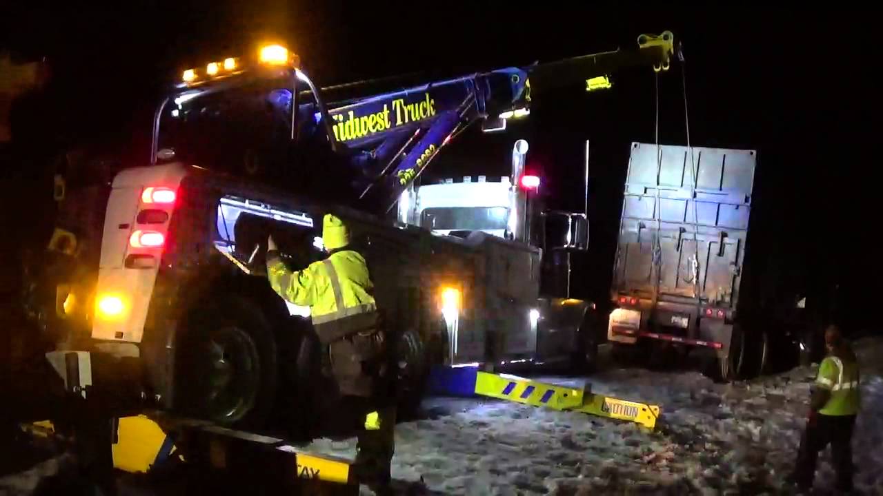 Rotator use in tight quarters. VID6