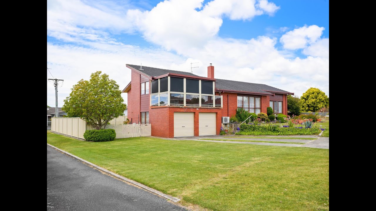 Roberts Real Estate Tasmania 3A Quiggins Grove, Ulverstone YouTube