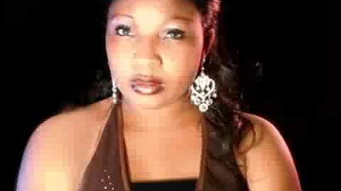 Nollywood actress Laide Bakare involved in an auto accident.