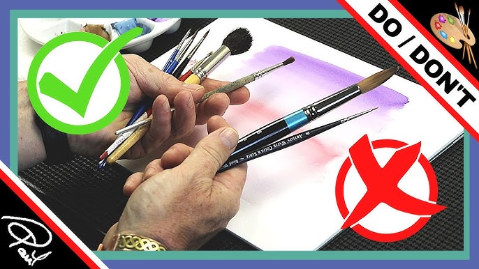 CUGEBANNA Plastic Artist Multi Hole Paint Brush Drying Rack - Holds 14 Brushes Upright Paint Brush Holder