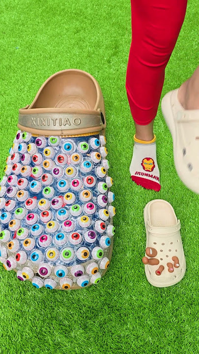Funny best video | Super cool giant eye slippers 🦶🏻👀 #satisfying #love #shortstrending