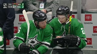 Dallas Stars Fans Sing \