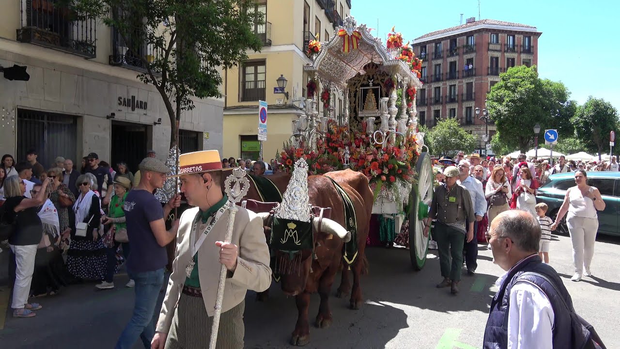 Procesiones en Madrid 2025: Salida de la Hermandad del Rocío de Madrid