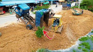 OMG!! Amazing 5Ton Dump Truck Fails Recovery by KOMATUS D31PX Bulldozer Push From Rear