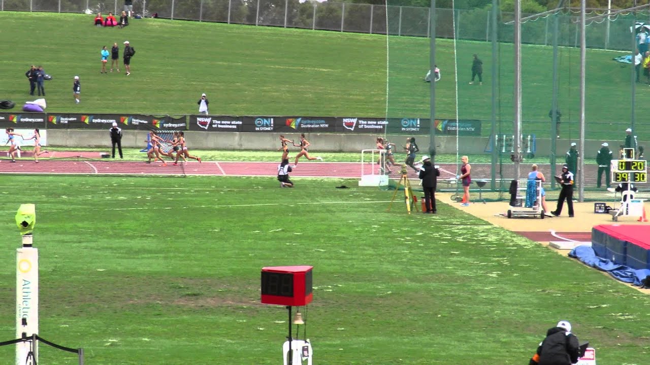 4x100M U18W Victoria 46.58 Australian Junior Championships 2015