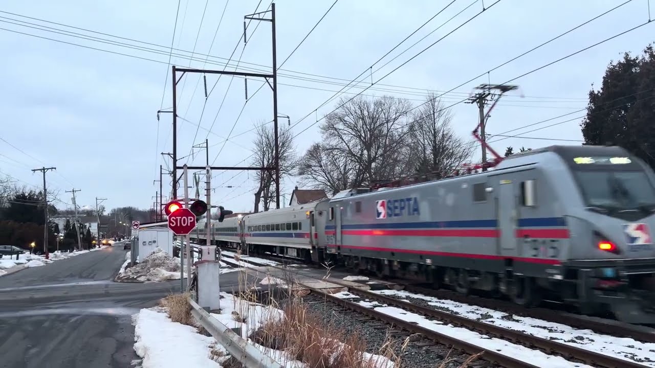 SEPTA Push Pull through Mt Pleasant Ave w/ Comet Cab 2408 & ACS-64 915 (2-16-2026)