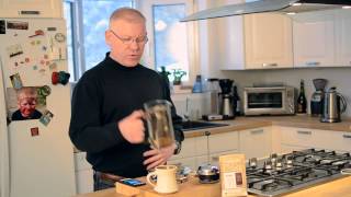 How to Brew Coffee Using a French Press - Becoming a Coffee Connoisseur Part 8