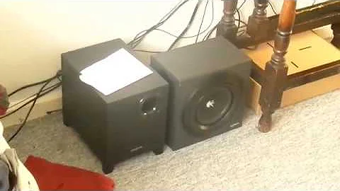 Logitech Z333 Creative T6300 Excursion Bass Test