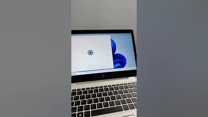 How To SAVE BATTERY LIFE in Windows 11 🔋#shorts