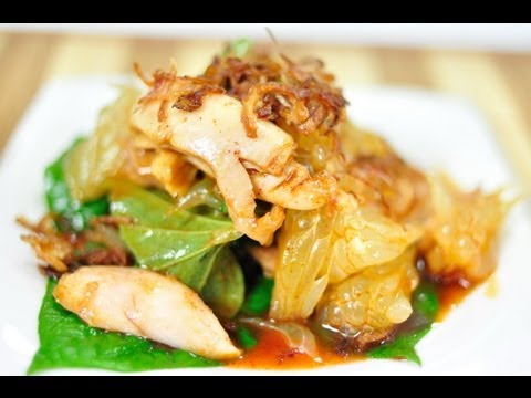 [thai-food]-yum-som-o-kai-cheek-(spicy-pomelo-salad-with-shredded-chicken)