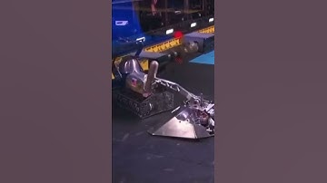 PAIN IN THE ASS #battlebots #robotwars #bots #botbash #rusty #robots #fight #wow #wtf #lol #shorts
