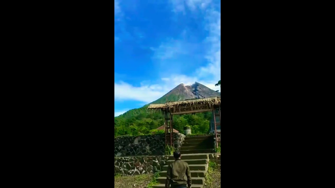 PUISI ALAM DAN KEINDAHAN ALAM INDONESIA - YouTube