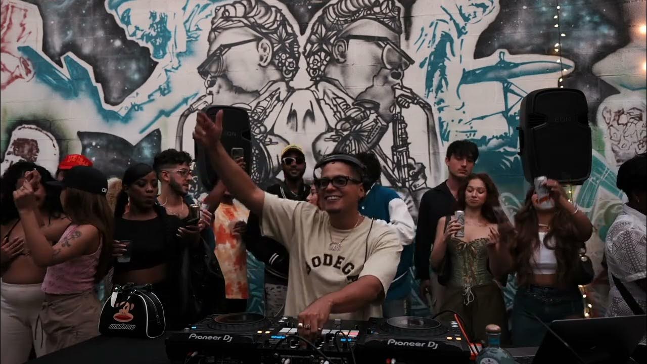 Tengo Funk | CHICAGO | Aug 27 | Gio Sandz DJ set | Baile Funk, Juke & Edits Tengo Funk | CHICAGO | Aug 27 | Gio Sandz DJ set | Baile Funk, Juke & Edits