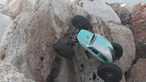 RC4WD BULLY 2 LORD TITANO-CUSTOM SHAFTY BY 3BOSS-CUSTOM 3D MOA BY TAZMANIA