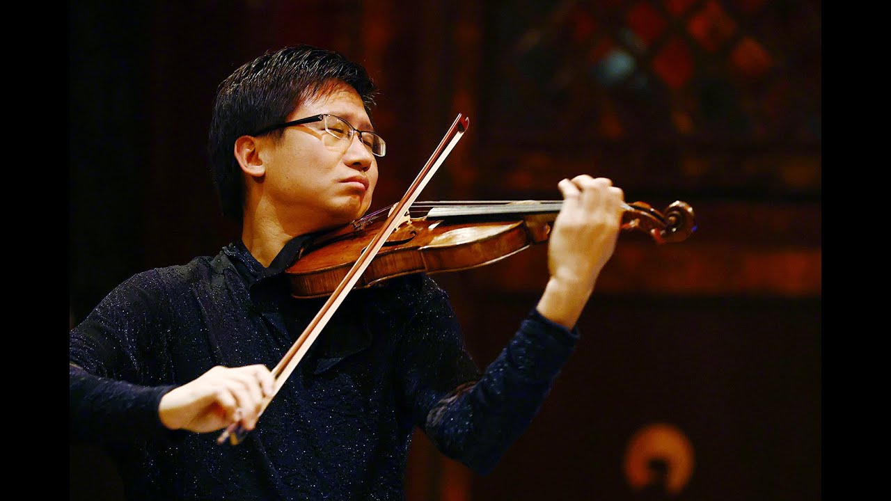 Richard Strauss: Waltz “Der Rosenkavalier” (arr. Váša Přihoda) Dan Zhu, violin; Wenbin Jin, piano