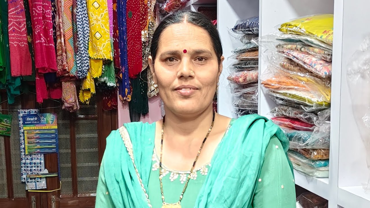 Allover me pure chuni k saste suits💕😍