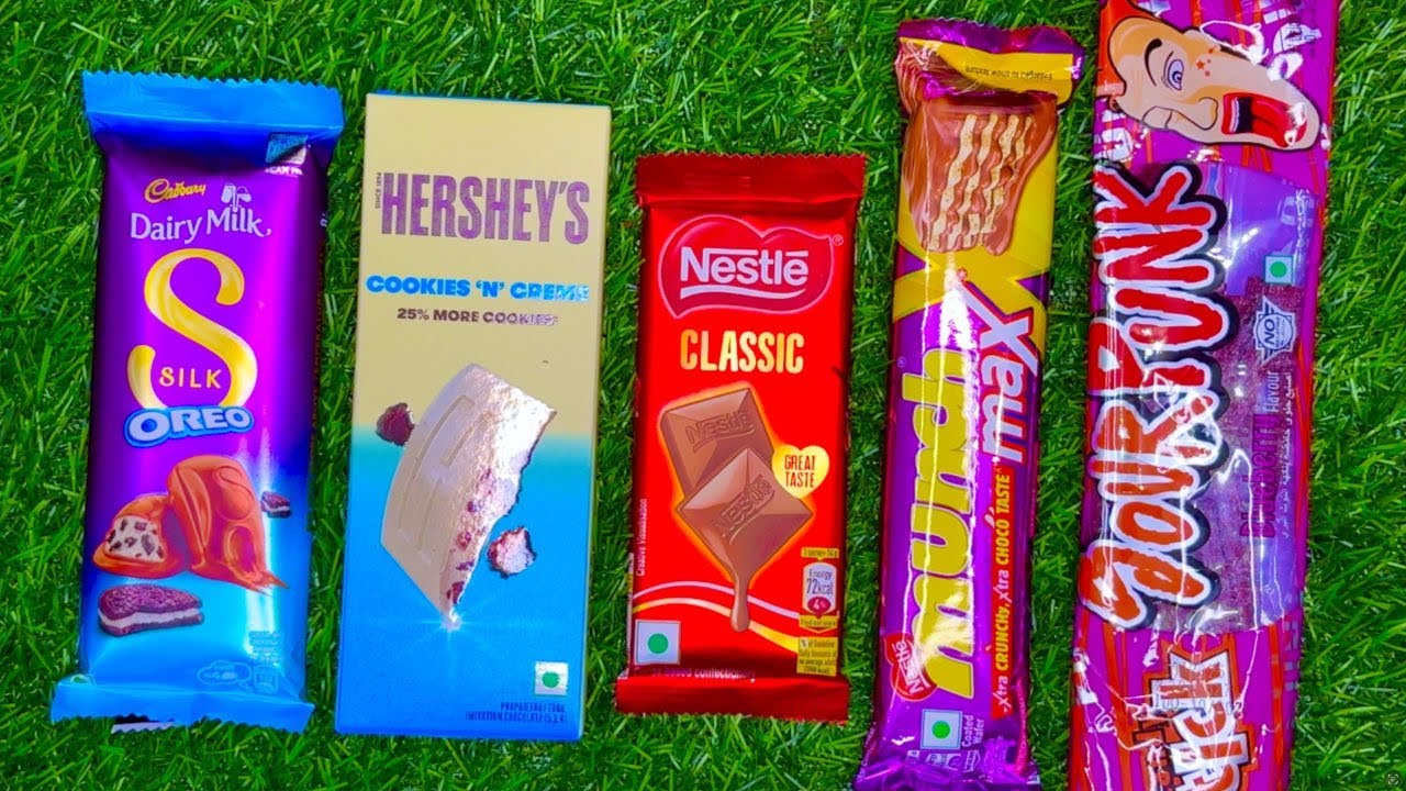 ASMR Most Popular Candys / some lots of colourful rainbow lollipop candy / Unwrapping Chocolates Eat