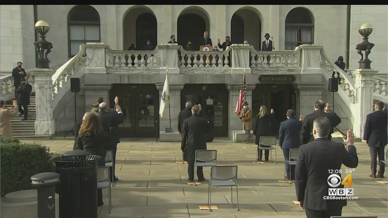 New State Senators Sworn In Outdoors At State House - YouTube