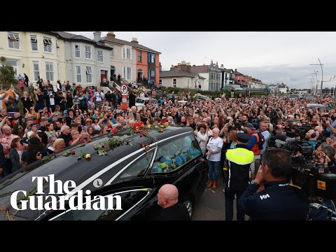 'Love Sinéad O’Connor for ever': thousands gather in Ireland for singer's funeral