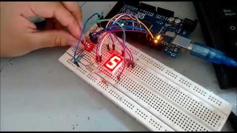 PRACTICAS DE ARDUINO + DISPLAY DE 7 SEGMENTOS + PULSADOR