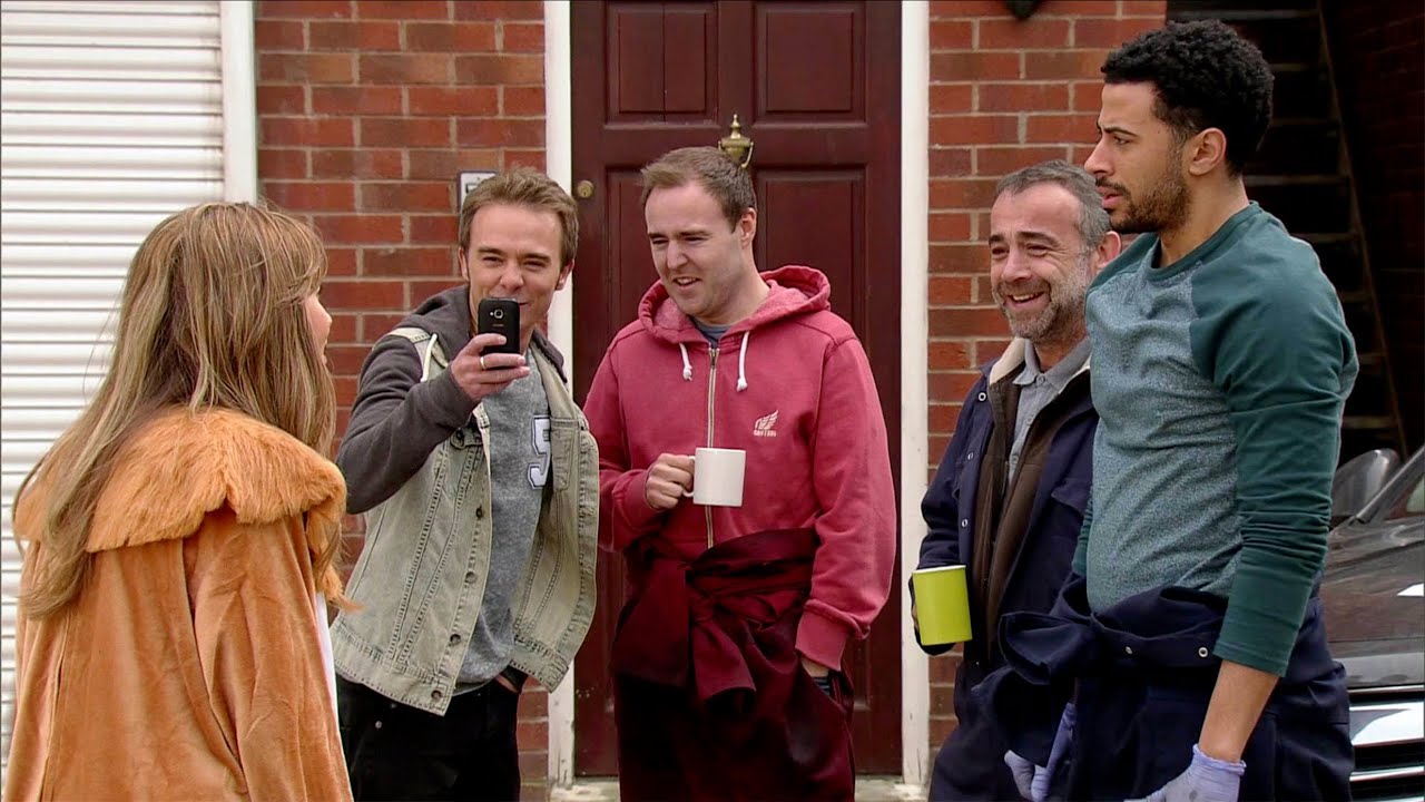 Samia Ghadie desktop Wallpapers