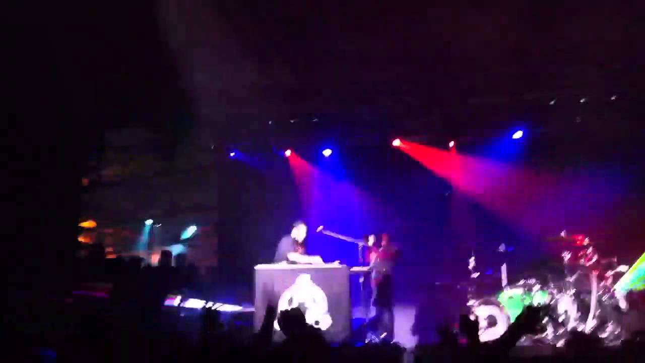 Mix master mike at wintersalt 2012