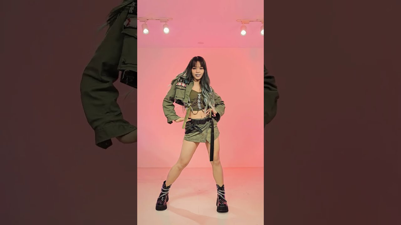 aespa 에스파 'Whiplash' dance cover @aespa #Whiplash #aespa #kpop #shorts
