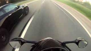 Nissan GTR vs Yamaha R1 vs GSXR 1000 Resimi