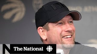 After beating the golden state warriors in oakland and a quick victory
jaunt to las vegas, toronto raptors larry o' brien trophy are back
home...