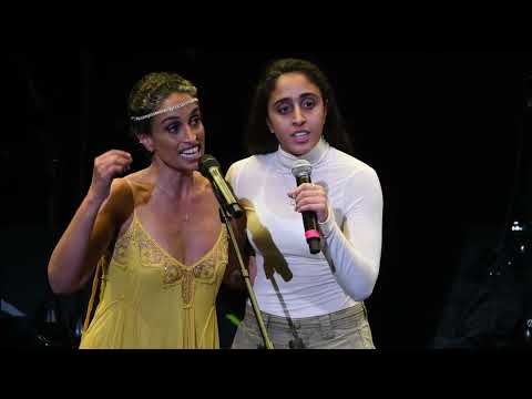 Noa (Achinoam Nini) & Yum - Little Lovin'