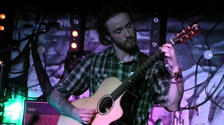 Carl Mills - Down The Dust Trail Live