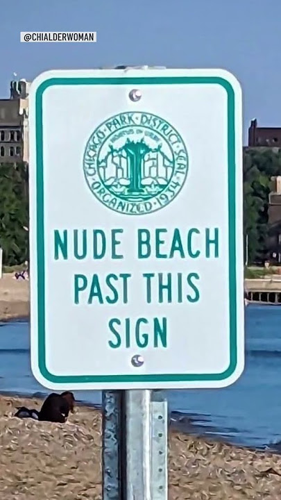 There's no 'Nude beach' in Chicago. Unofficial sign removed in Rogers Park #chicago
