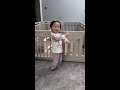 不到两岁的娃,听到音乐又开跳了 #爱跳舞的小女孩 #爱跳舞的宝宝 #萌娃跳舞