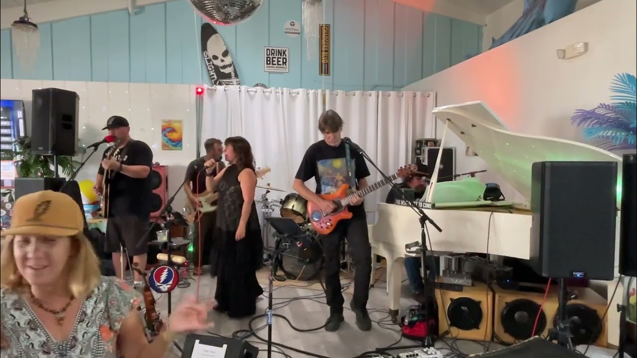 Diego Dead “The music never stopped” 092725. Aquarius Bar and Grille. Mission Beach, CA